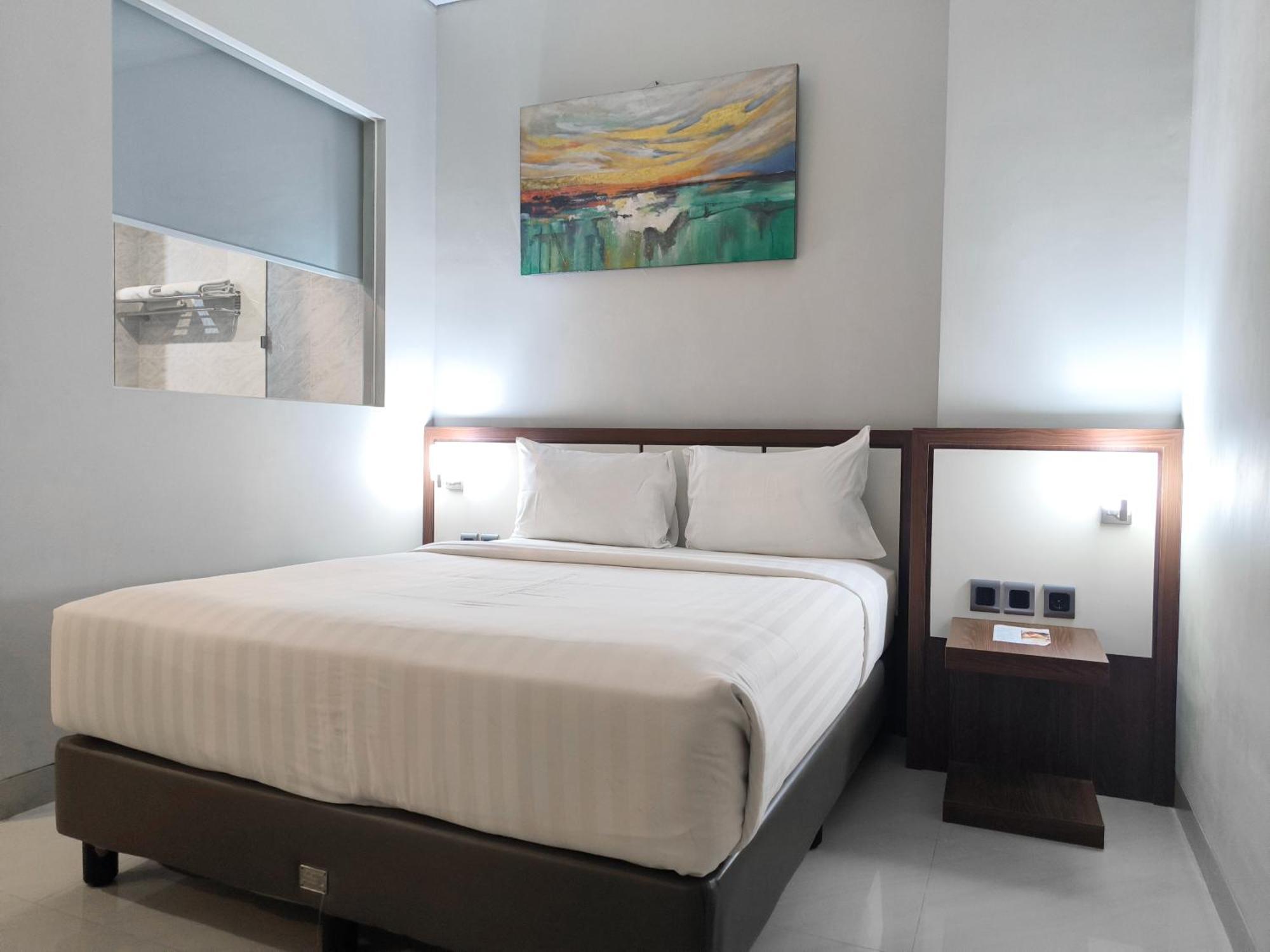Rylich Panorama Hotel Sorong Habitación foto