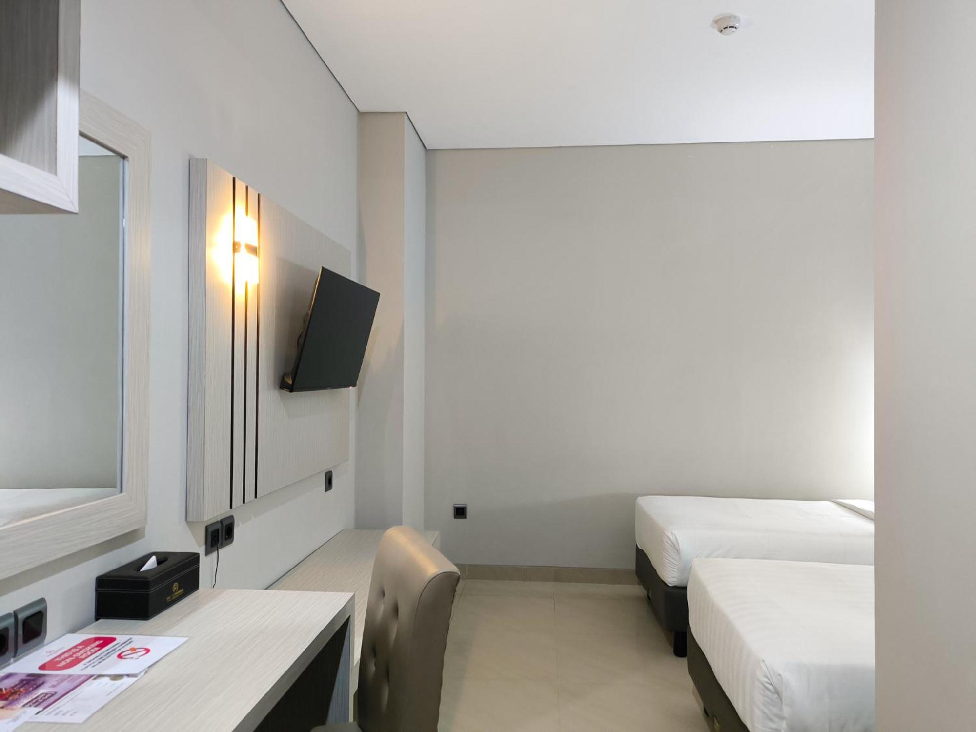 Rylich Panorama Hotel Sorong Habitación foto