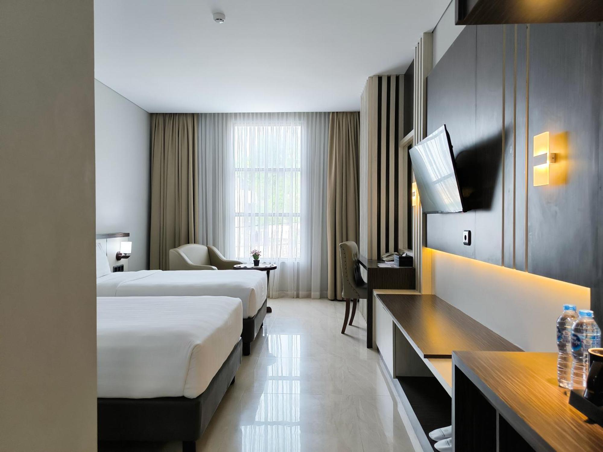 Rylich Panorama Hotel Sorong Habitación foto